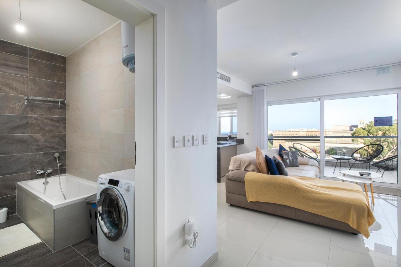 Spacious, Modern & Cosy 2 Bedroom 2 Bathroom Apartment - St. Julians Saint Julian's Exteriér fotografie